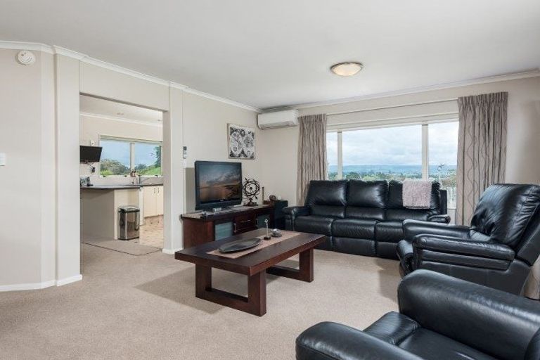 Photo of property in 11 Kaimai View Drive, Ohauiti, Tauranga, 3112