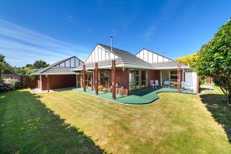 Photo of property in 20 Caulfield Place, Awapuni, Palmerston North, 4412
