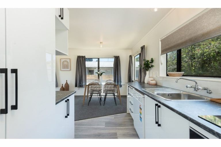 Photo of property in 8a Solomon Street, Brookfield, Tauranga, 3110