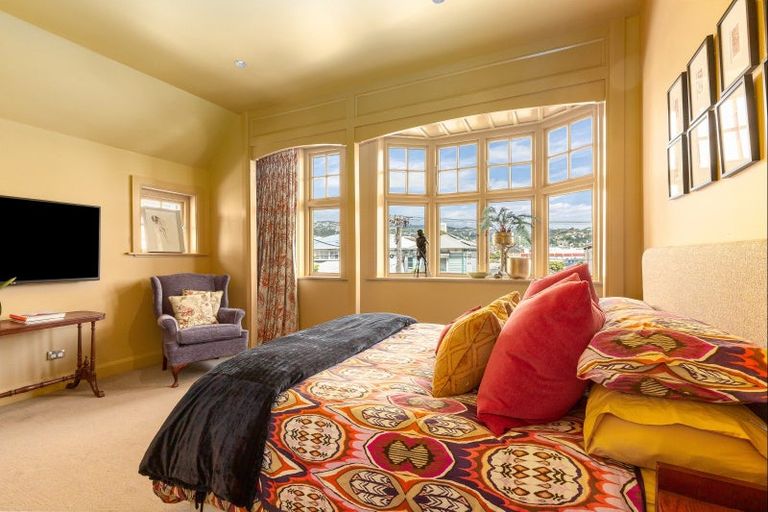 Photo of property in 111 Brougham Street, Mount Victoria, Wellington, 6011