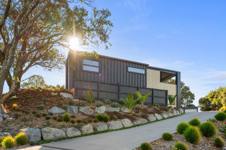 Photo of property in 105 Dillon Street, Waihi Beach, 3611