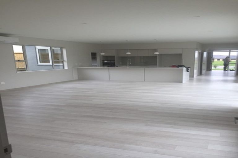 Photo of property in 20 Lydiard Place, Beachlands, Auckland, 2018