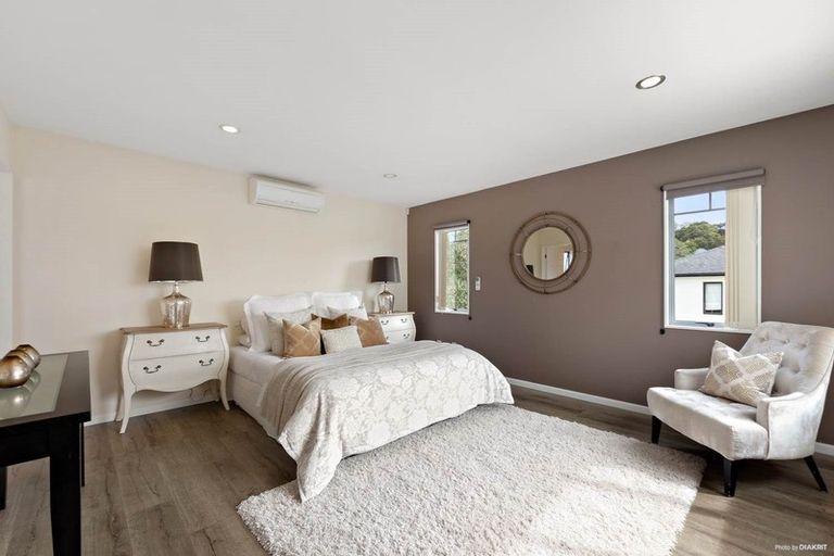 Photo of property in 40 Mahoney Drive, Albany, Auckland, 0632