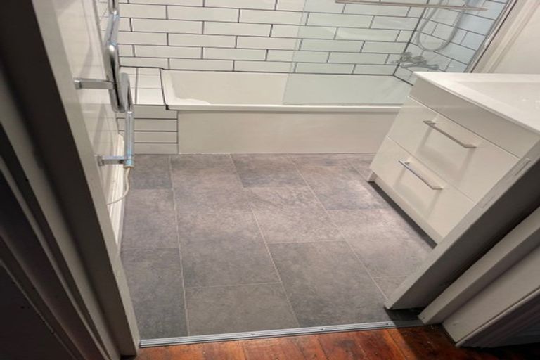 Photo of property in 2/41 Clarence Street, Addington, Christchurch, 8024