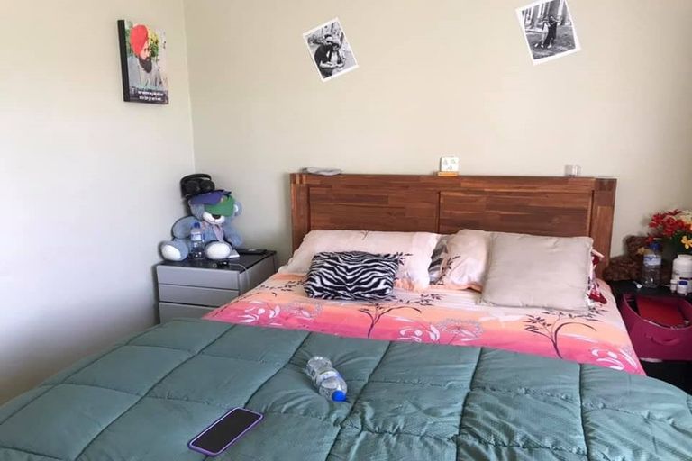 Photo of property in 8 Hill Road, Papatoetoe, Auckland, 2025