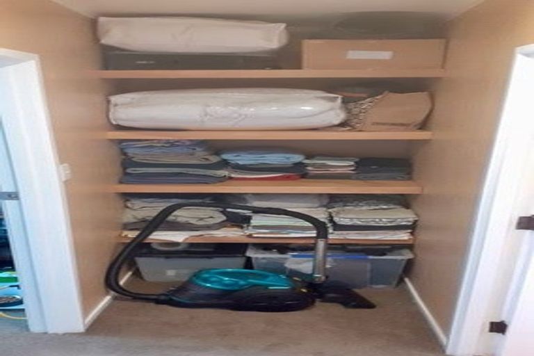 Photo of property in 1/163 View Road, Sunnyvale, Auckland, 0612