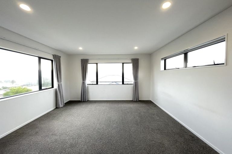 Photo of property in 11d Manuwai Road, Torbay, Auckland, 0630