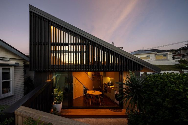 Photo of property in 17a Fife Lane, Miramar, Wellington, 6022