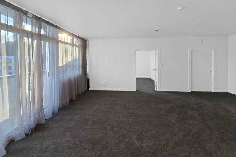 Photo of property in Mclean Towers, 3h/3 Shakespeare Road, Napier South, Napier, 4110