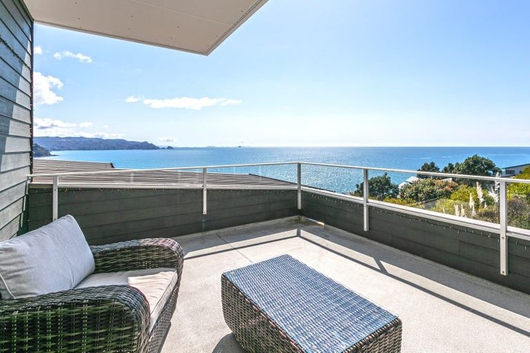 Photo of property in 2 Fantail Terrace, Tairua, 3508