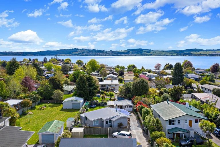 Photo of property in 9 Parata Street, Two Mile Bay, Taupo, 3330