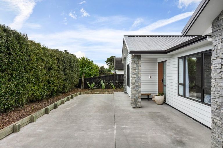 Photo of property in 202 Matua Road, Kumeu, 0810