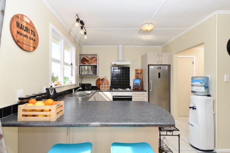 Photo of property in 1652 Highway, Pukekawa, 2696