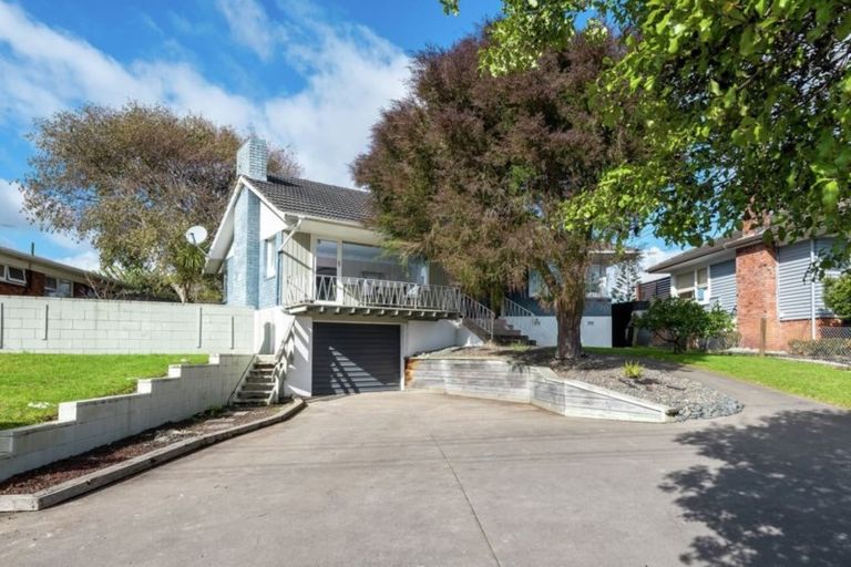 Photo of property in 9 Angelo Avenue, Howick, Auckland, 2014