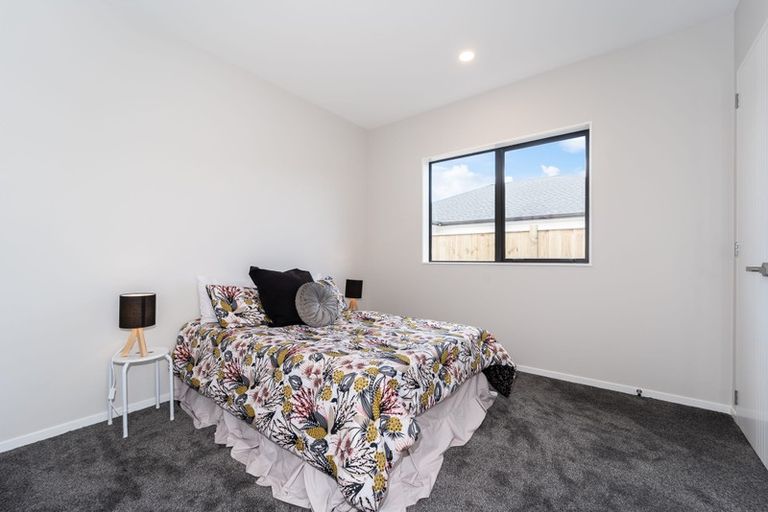 Photo of property in 4 Maraeariki Avenue, Orewa, 0931