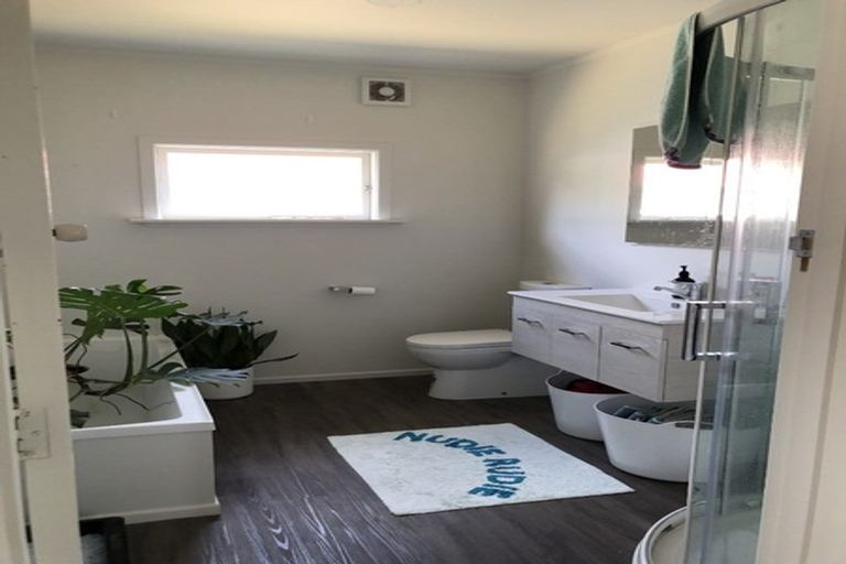 Photo of property in 659 Waitarere Beach Road, Waitarere Beach, Levin, 5510