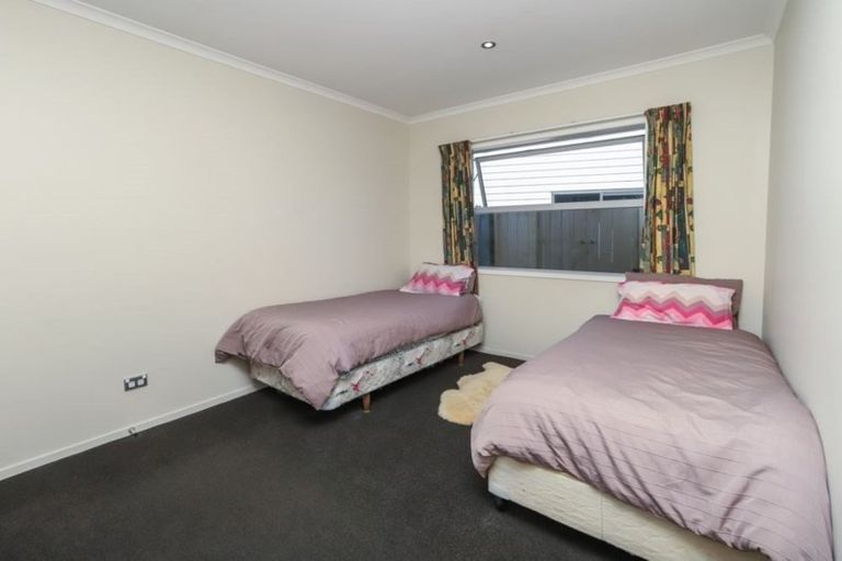 Photo of property in 18a Castleton Way, Flagstaff, Hamilton, 3210