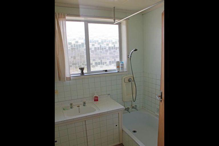 Photo of property in 36 Ure Street, South Hill, Oamaru, 9400