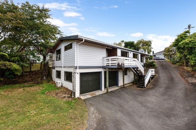 Photo of property in 43 Mitcham Avenue, Forest Lake, Hamilton, 3200