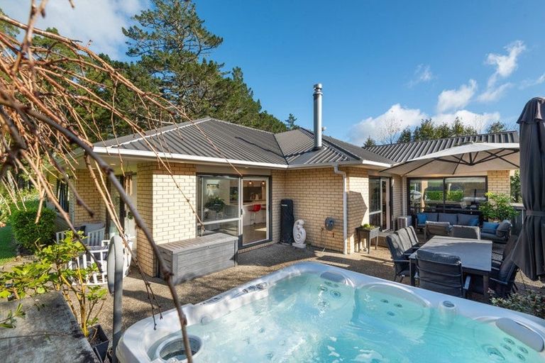 Photo of property in 108 Paremoremo Road, Lucas Heights, Auckland, 0632