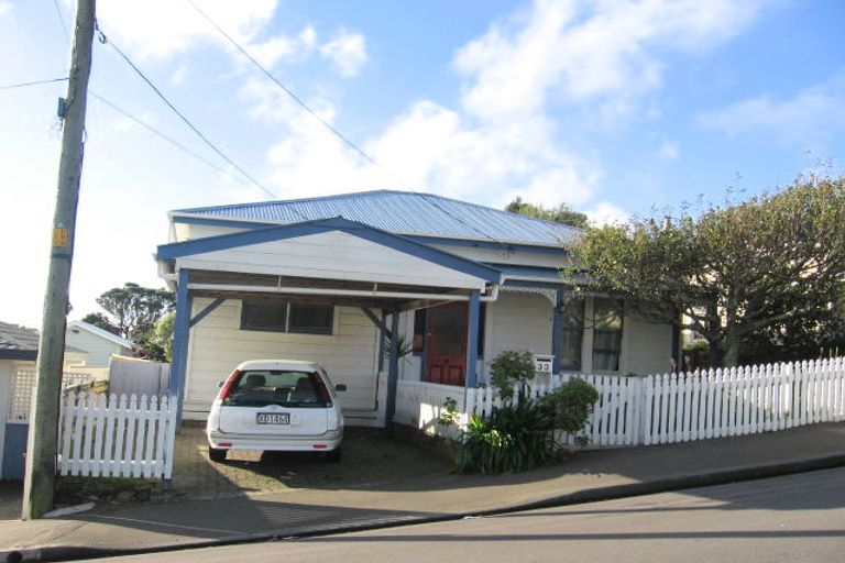 Photo of property in 33 Burgess Road, Johnsonville, Wellington, 6037