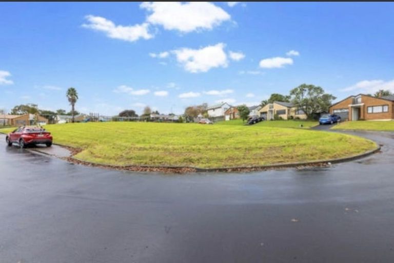 Photo of property in 11/12 Blueridge Close, Sunnyvale, Auckland, 0612