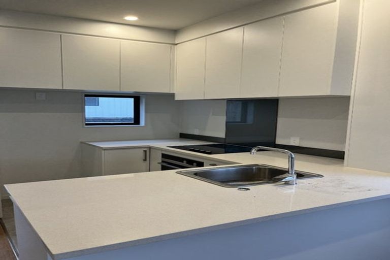 Photo of property in 6/54 Swanson Road, Henderson, Auckland, 0610