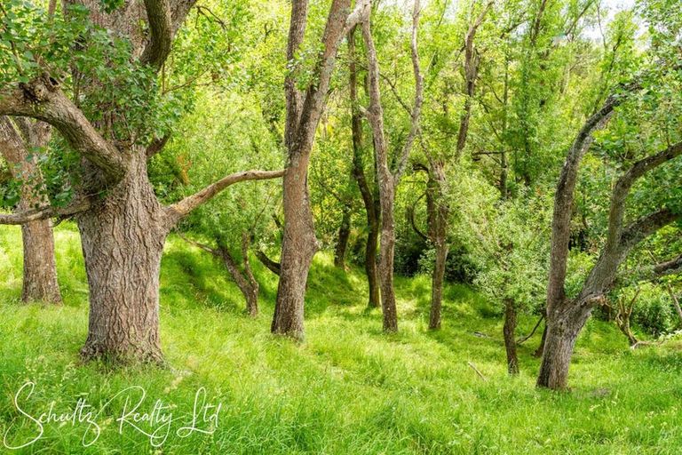 Photo of property in 16 Nikau Lane, Maungaturoto, 0520