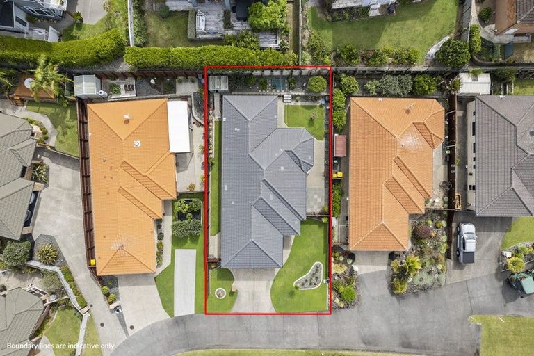 Photo of property in 44 Chesterfield Way, Orewa, 0931