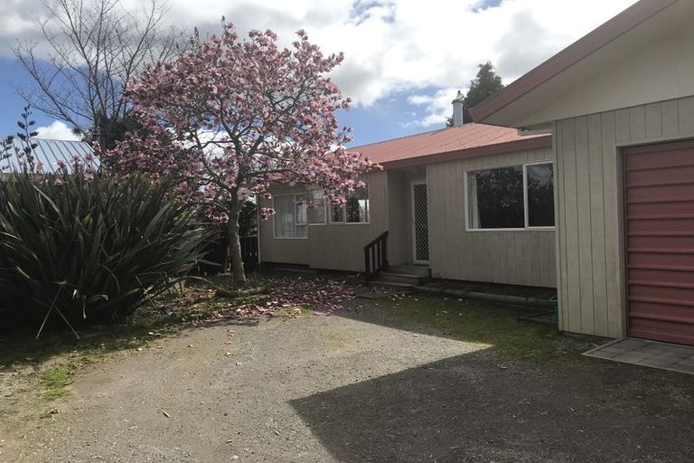 Photo of property in 2/56 Arthur Crescent, Hilltop, Taupo, 3330