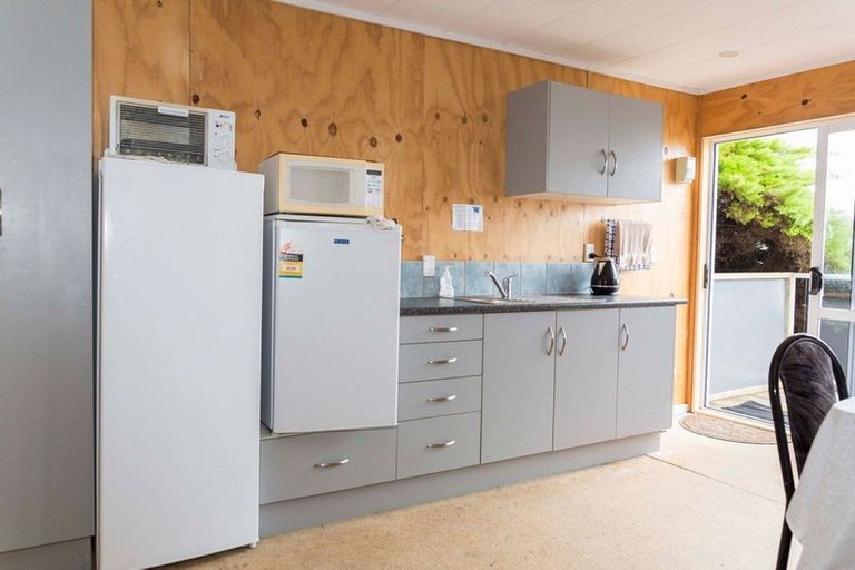 Photo of property in 18 Akitio Esplanade, Akitio, Pongaroa, 4991