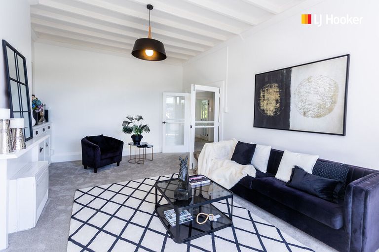 Photo of property in 71 Eglinton Road, Mornington, Dunedin, 9011