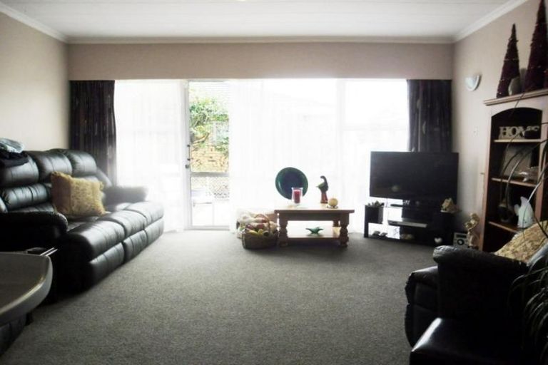 Photo of property in 2/15 Ranui Road, Stoke, Nelson, 7011