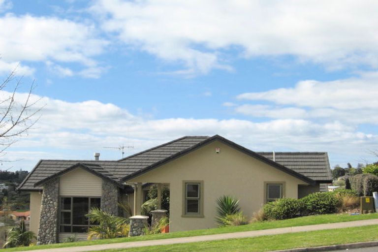 Photo of property in 14 Sterling Gate Drive, Bethlehem, Tauranga, 3110