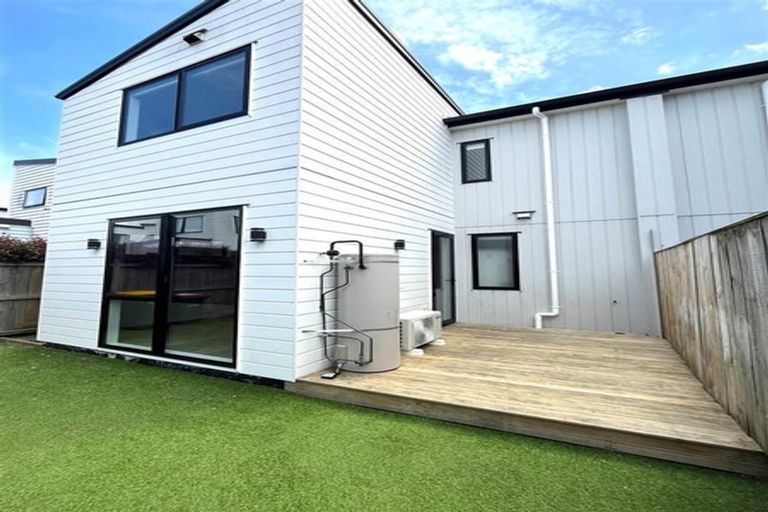 Photo of property in 36 Minhas Road, Papakura, 2110