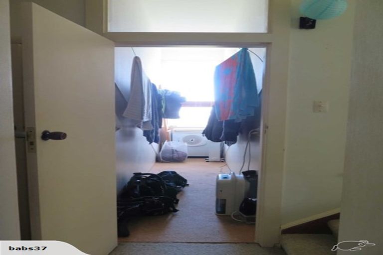 Photo of property in 32 Highbury Road, Highbury, Wellington, 6012