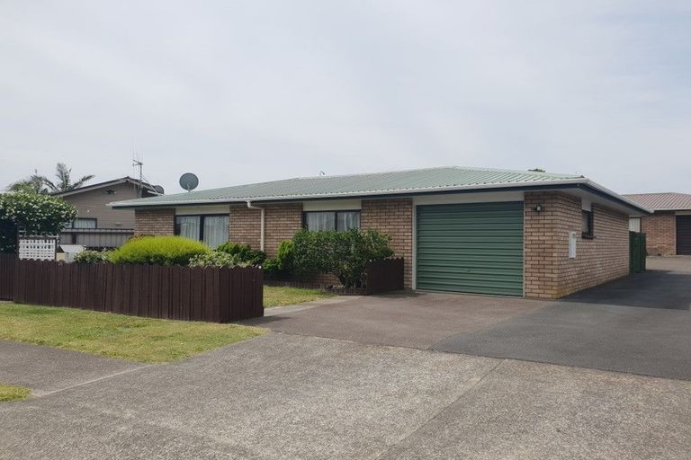 Photo of property in 3a Ngarimu Place, Mount Maunganui, 3116