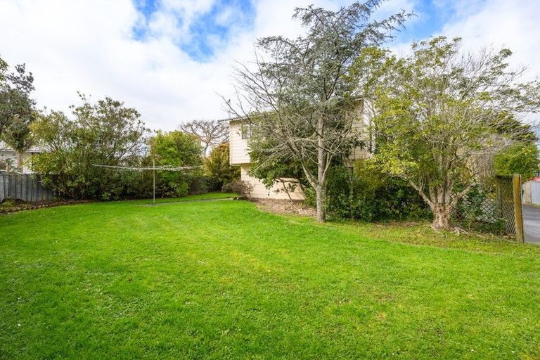 Photo of property in 21 Avon Street, Rongotea, 4476