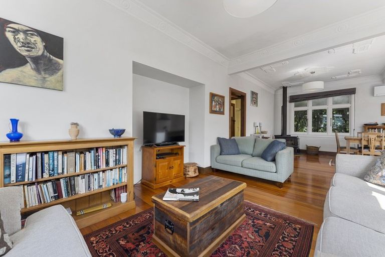 Photo of property in 38 Guy Avenue, Takaro, Palmerston North, 4410