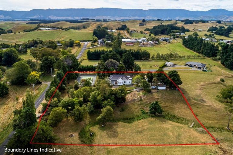 Photo of property in 82 Victoria Avenue, Dannevirke, 4930