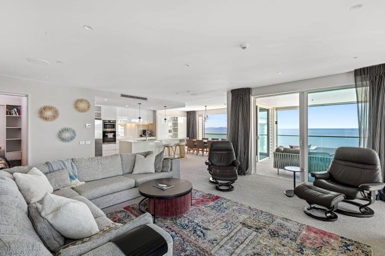 Photo of property in 12/383 Hibiscus Coast Highway, Orewa, 0931