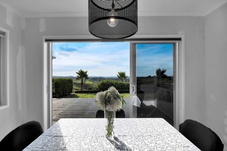 Photo of property in 233 King Road, Inglewood, 4386