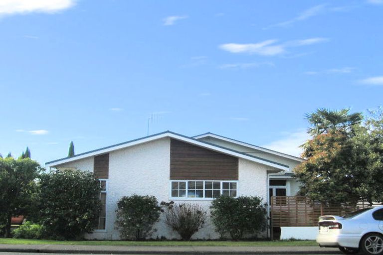 Photo of property in 2/401 Cornwall Road, Mahora, Hastings, 4120