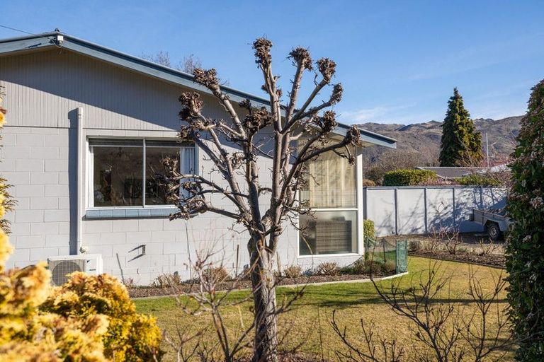 Photo of property in 83 Hazlett Street, Clyde, 9330