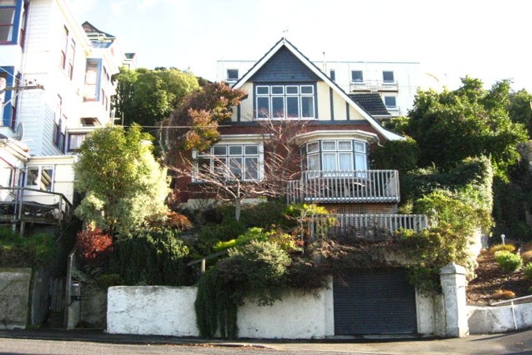 Photo of property in 80 Heriot Row, North Dunedin, Dunedin, 9016