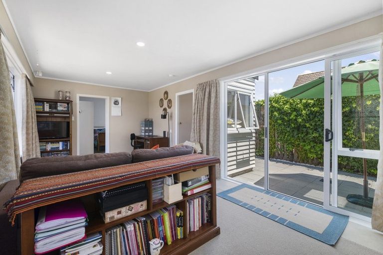 Photo of property in 41 Robertson Street, Glenholme, Rotorua, 3010