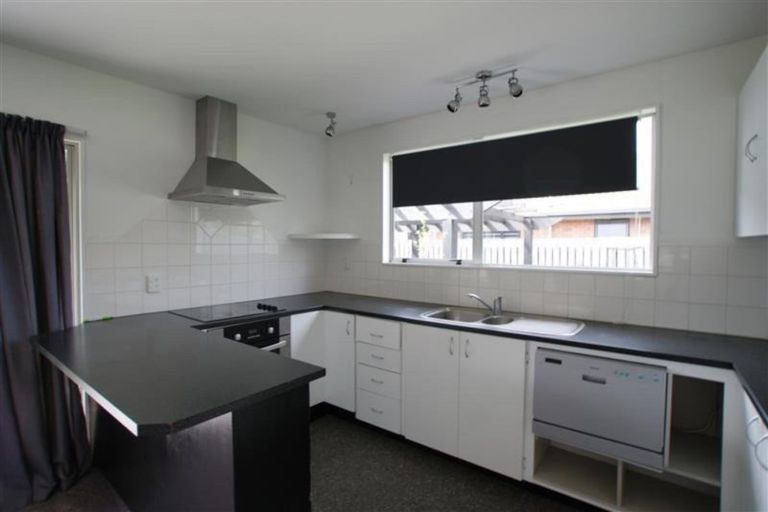 Photo of property in 2a Nikau Drive, Redwoodtown, Blenheim, 7201