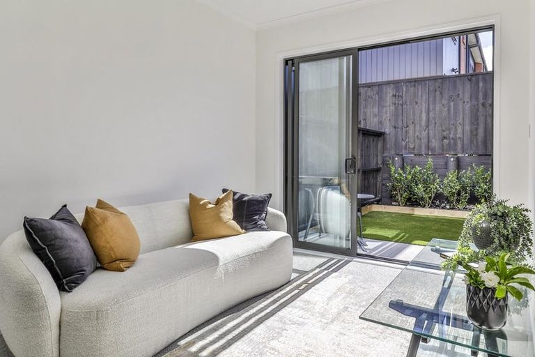 Photo of property in 7 Oranga Drive, Westgate, Auckland, 0614