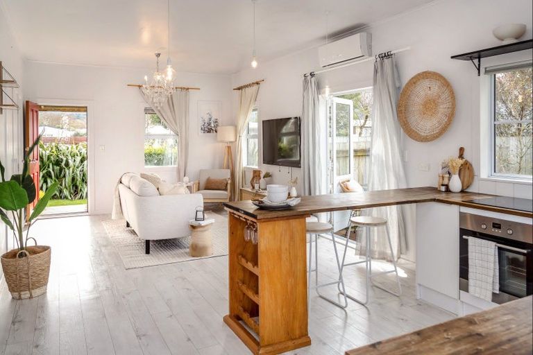 Photo of property in 23 Lyon Street, Featherston, 5710