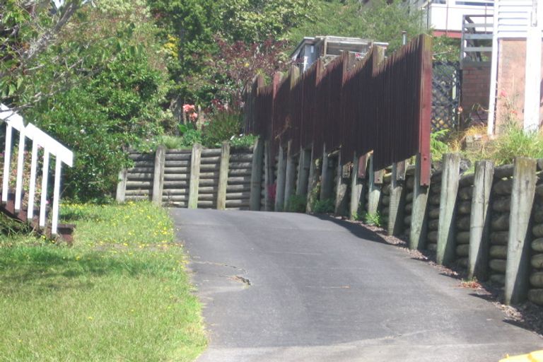 Photo of property in 1/52 Corunna Road, Milford, Auckland, 0620